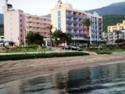 Hotel Grand Zeybek 4*
